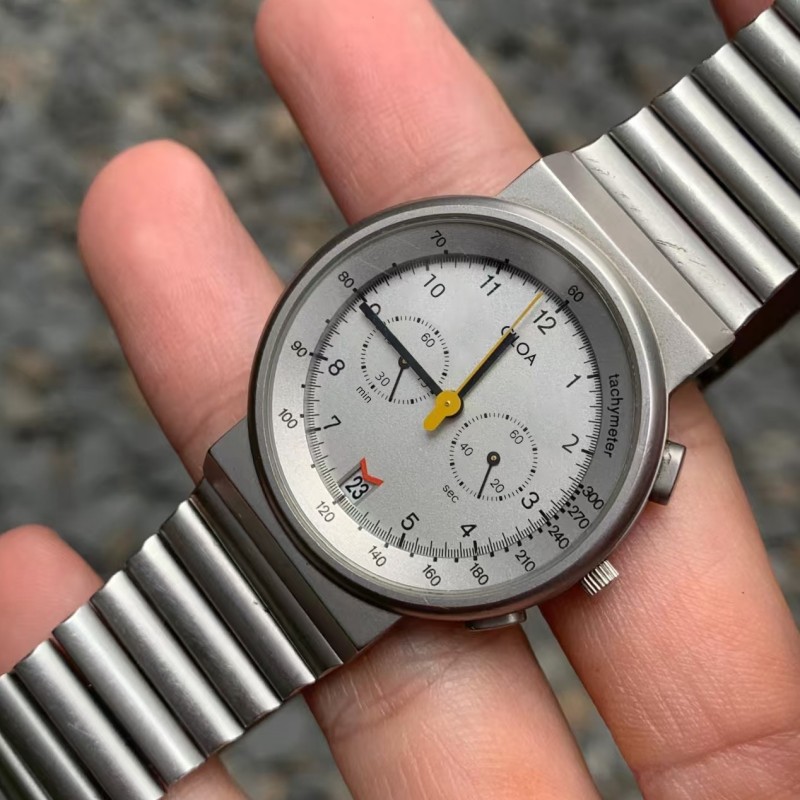 CILOA orologio rotondo in arge - Luxury Watch Trends 2025 recensione e prezzo