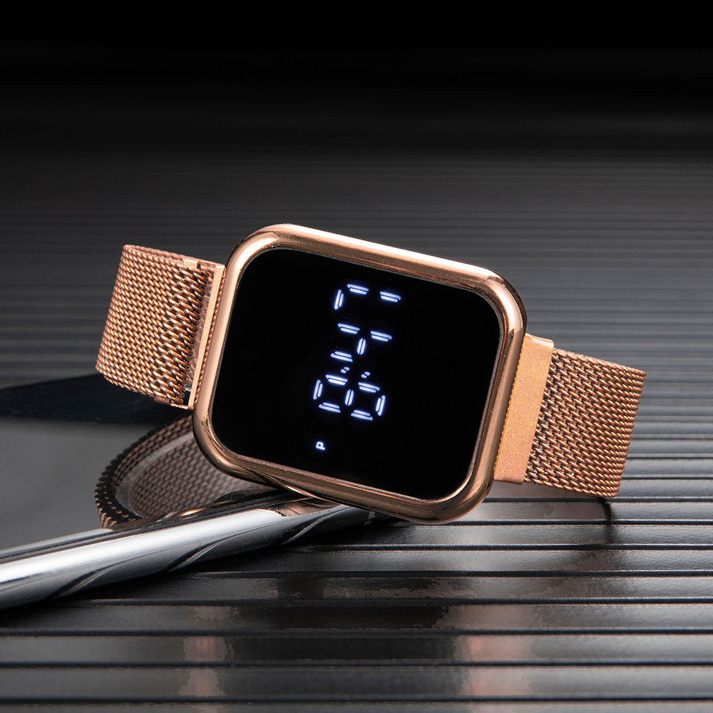 Orologi digitali rettangolari  - Luxury Watch Life recensione e prezzo