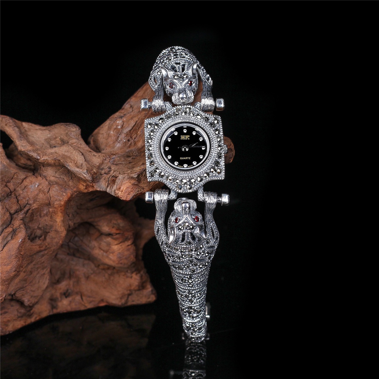 Orologi da Polso di Lusso in A - Luxury Watch Thailand recensione e prezzo