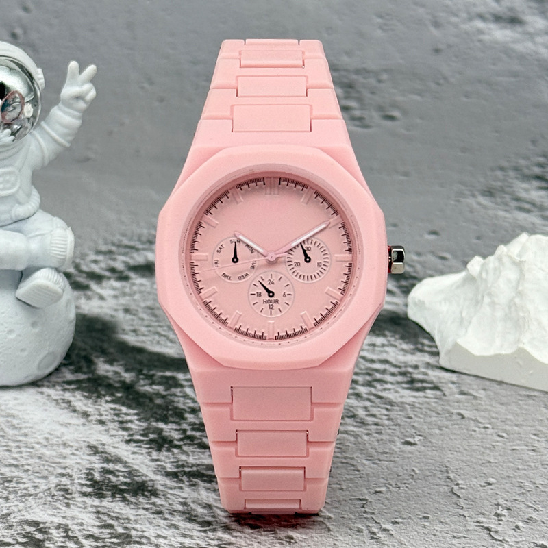 Orologio di Marca Famosa con Q - Luxury Watch Life recensione e prezzo